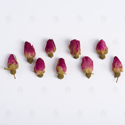 Boutons de rose séchés, vue de dessus